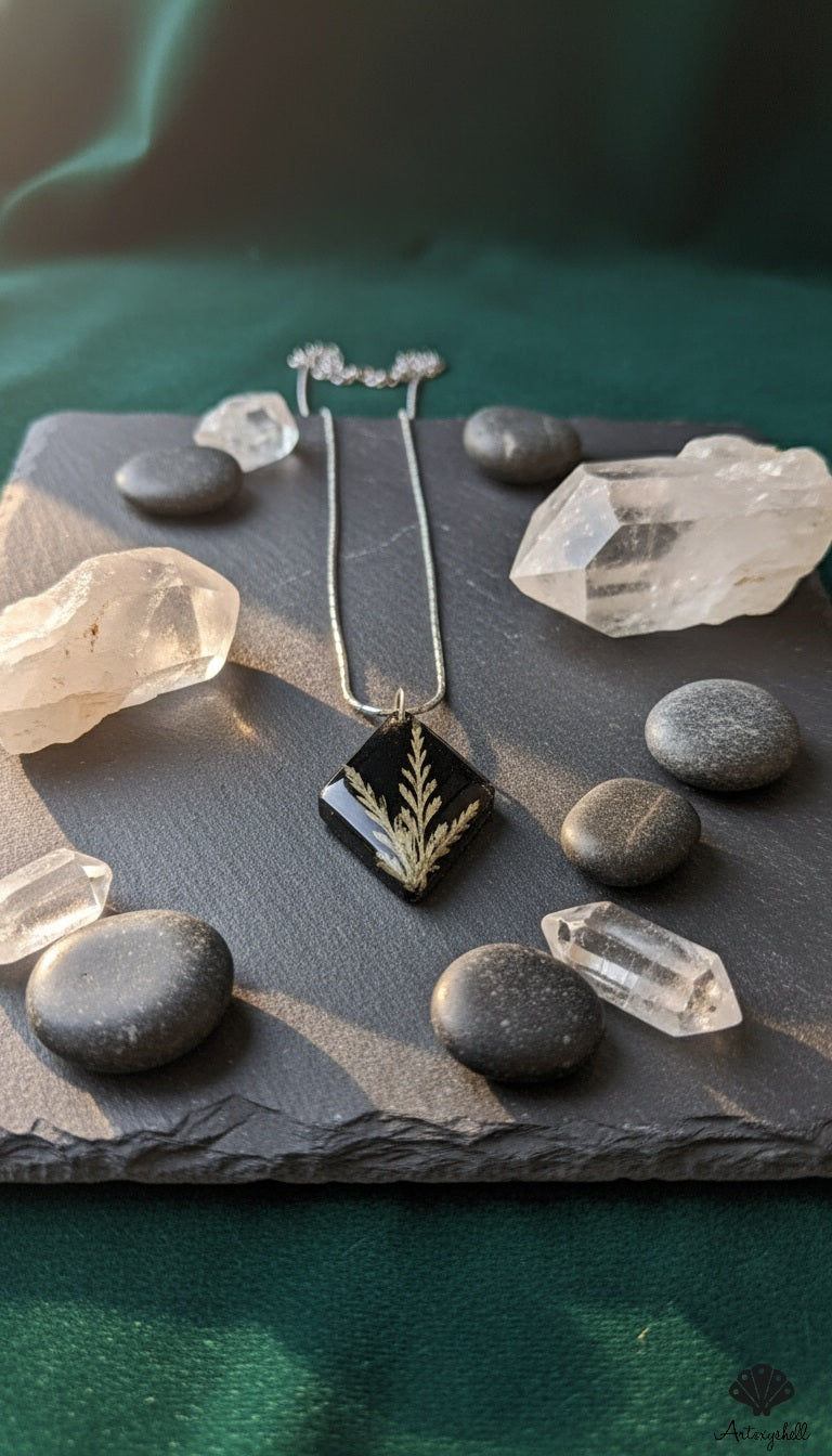 Black Fern Elegance Pendant