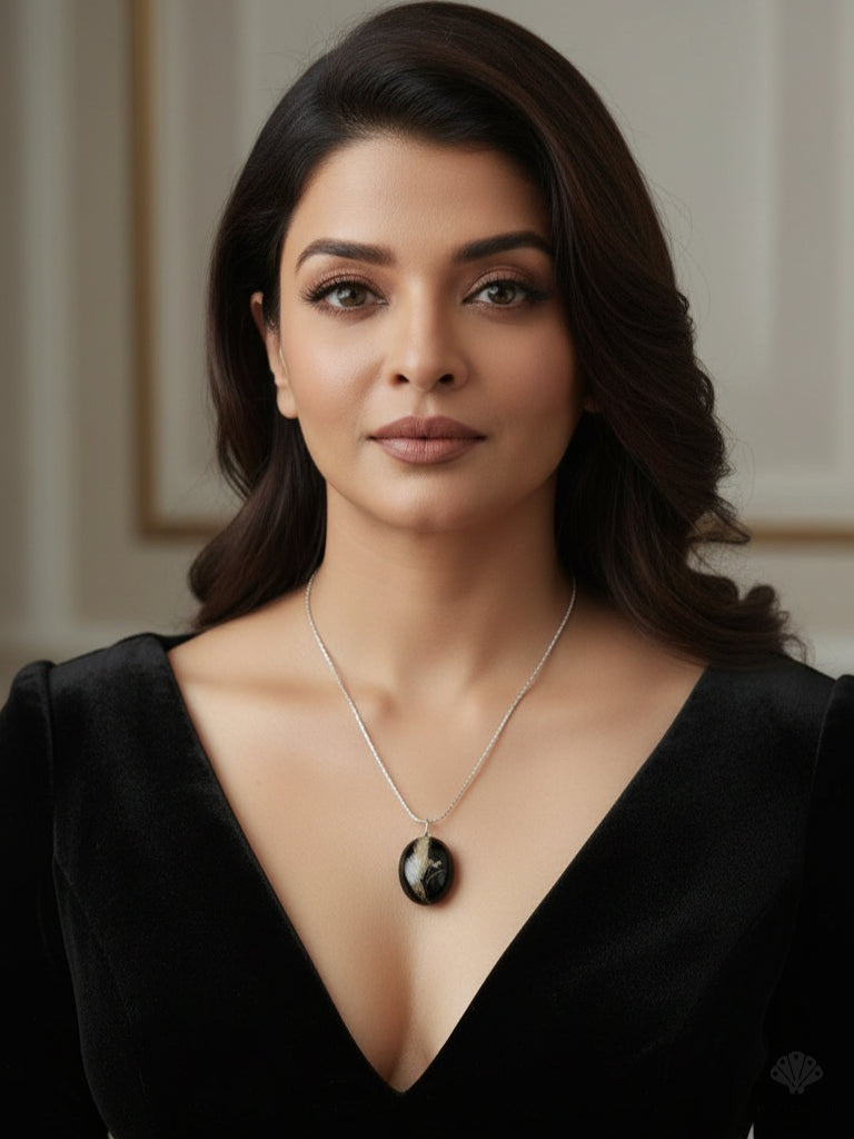 Black Botanical Oval Pendant Necklace