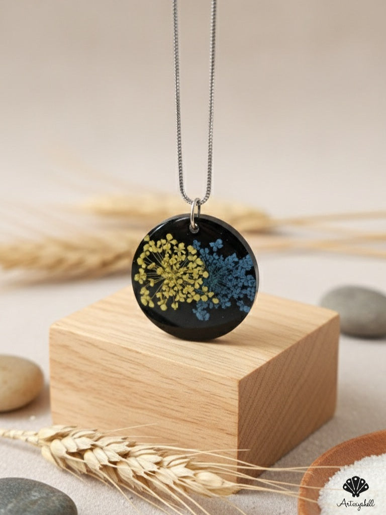 Night Bloom Resin Flower Necklace