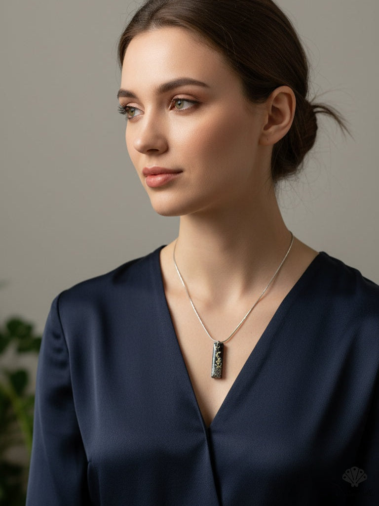 Elegant Floral Bar Pendant