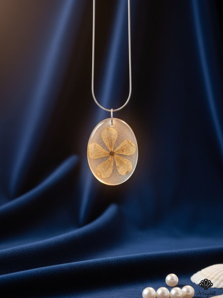 Ethereal Flower Resin Pendant | Luxurious Gold Keepsake