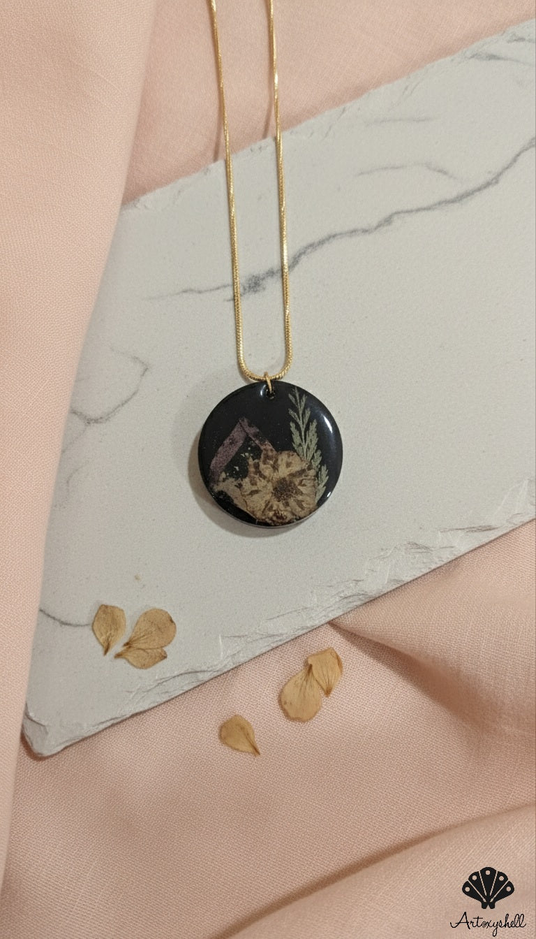 Floral pandant Chain