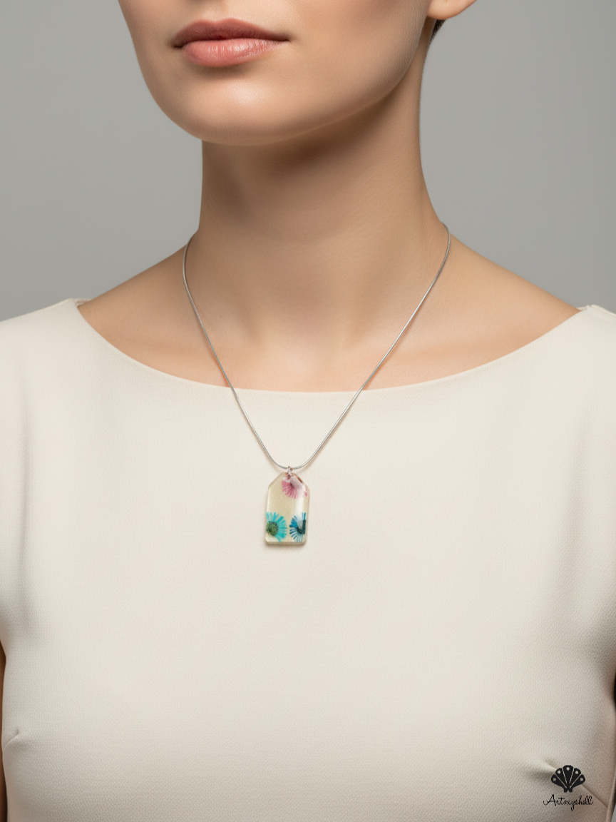 Floral  pendant chain