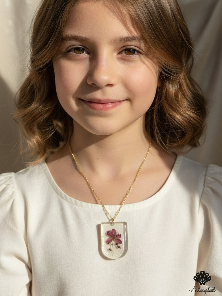 Floral pandant Chain