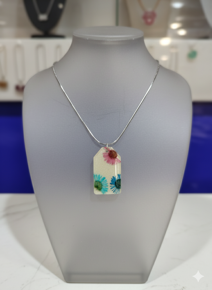 Floral  pendant chain
